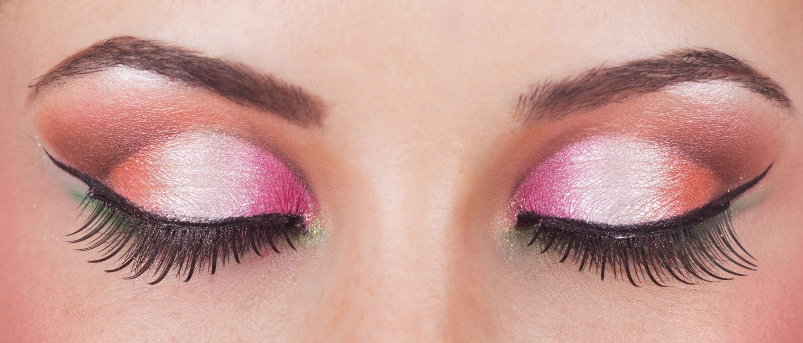 Enjoy Eyelash Extension Services at the Best Hair Salon in New Jersey